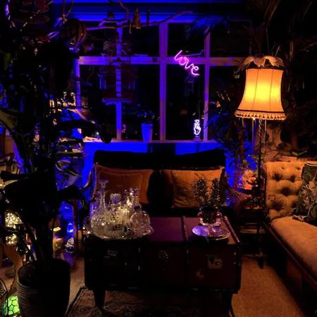 Magical Wizardry Flat In Central ลอนดอน ภายนอก รูปภาพ